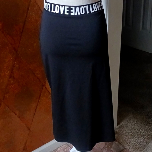 New Olivia Rose Black Skirt - Picture 7 of 11